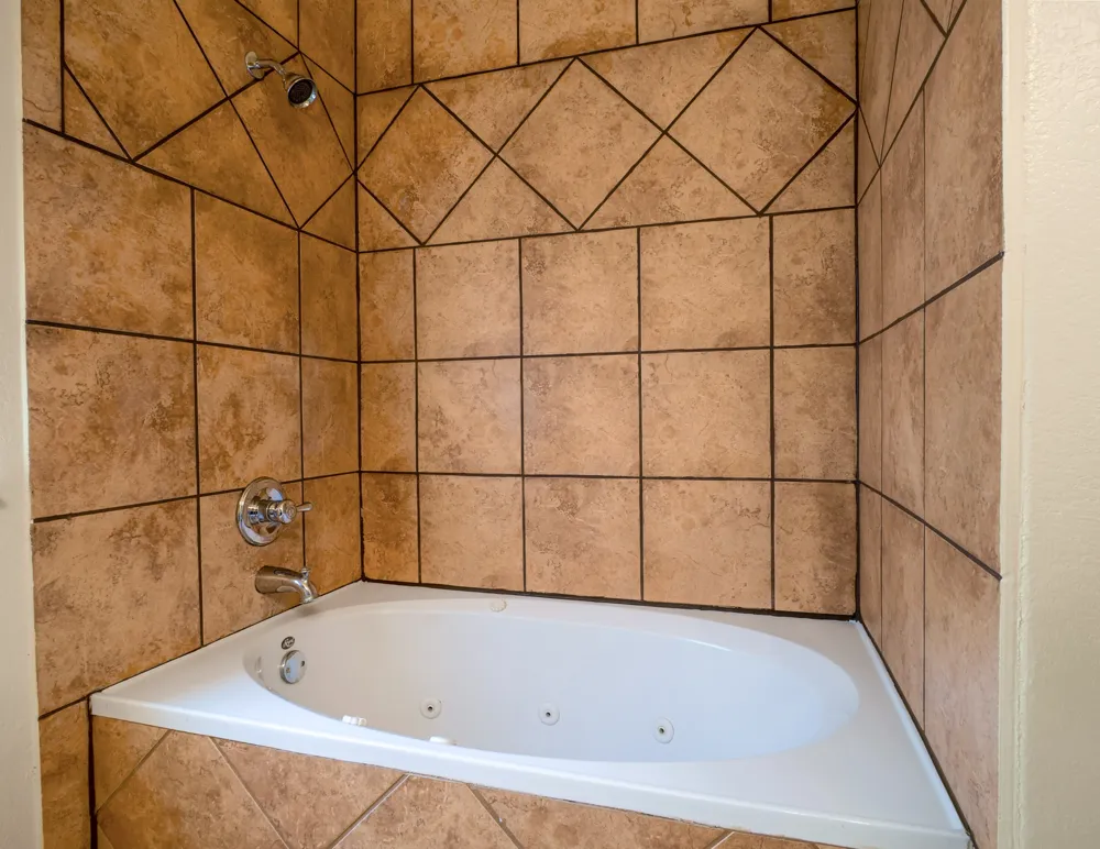 212 Cailin Court Burnet, TX 78611