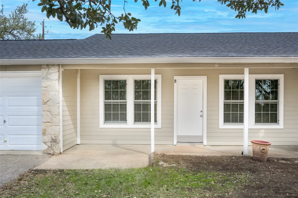 15302 Cavalier Canyon #A Drive #A Lakeway, TX 78734