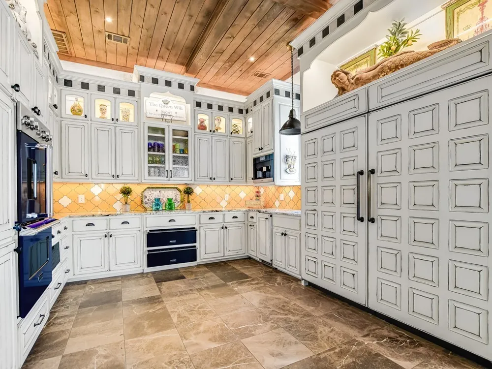 82 Applehead Island Drive Horseshoe Bay, TX 78657