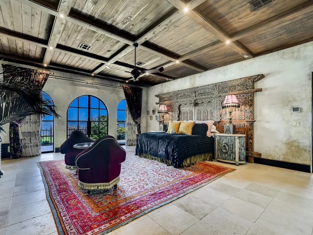 82 Applehead Island Drive Horseshoe Bay, TX 78657