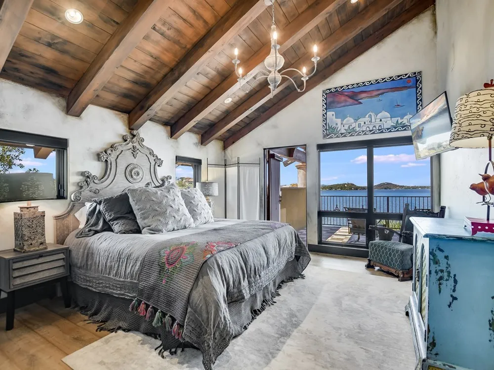 82 Applehead Island Drive Horseshoe Bay, TX 78657