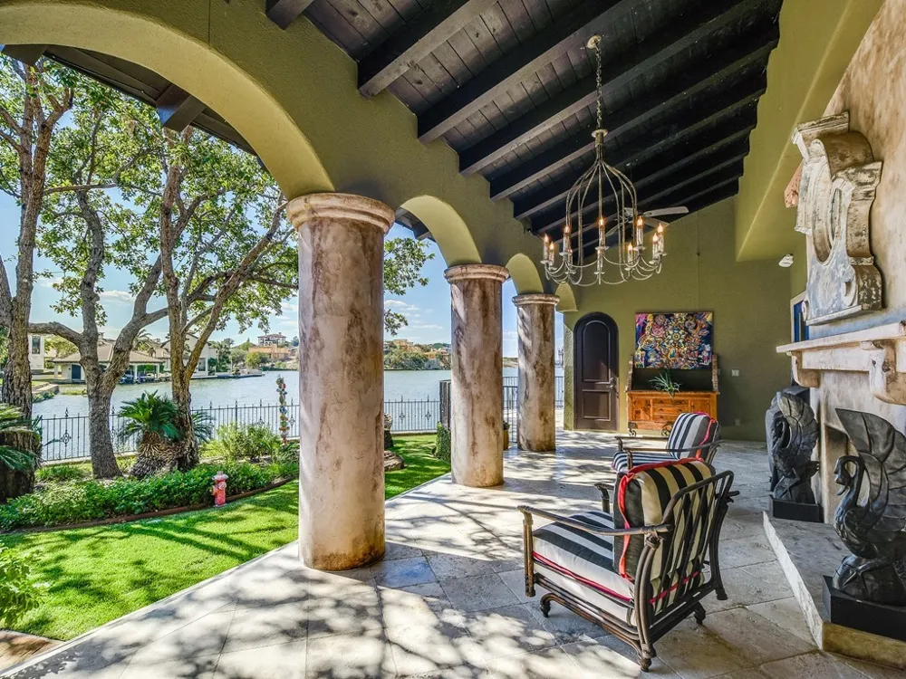 82 Applehead Island Drive Horseshoe Bay, TX 78657