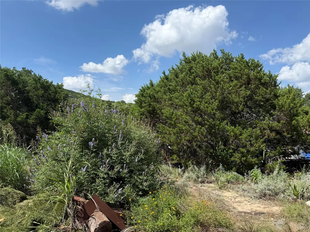 18402 Roundrock Road Leander, TX 78645