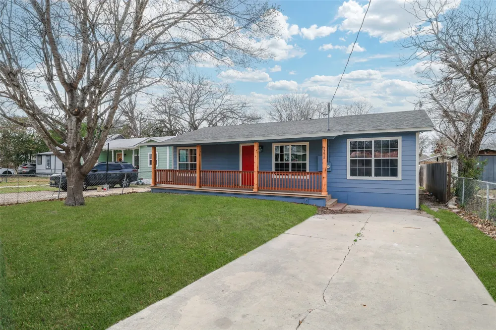 7126 W WESTBRIAR STREET San Antonio, TX 78227