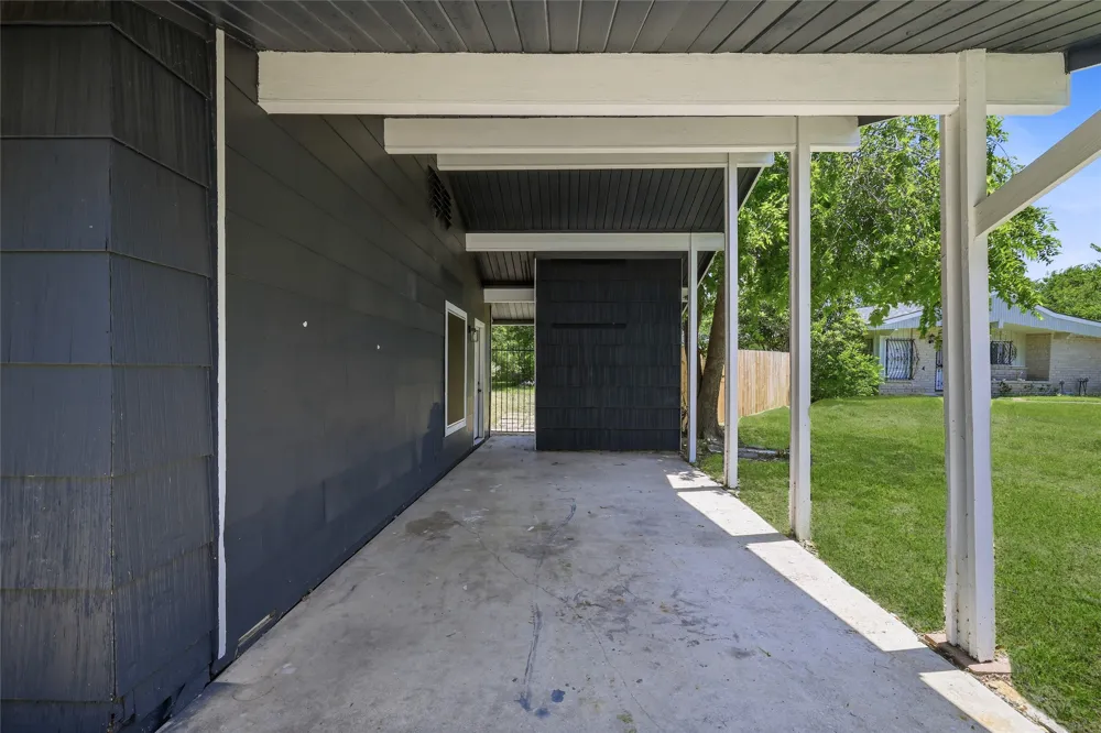 7126 W WESTBRIAR STREET San Antonio, TX 78227