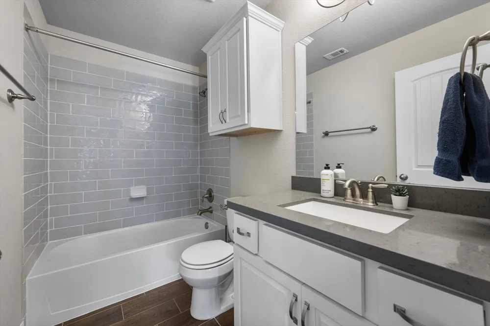 2709 Villa Capri Court Leander, TX 78641