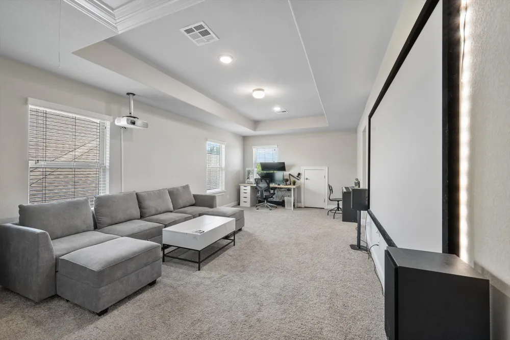 2709 Villa Capri Court Leander, TX 78641