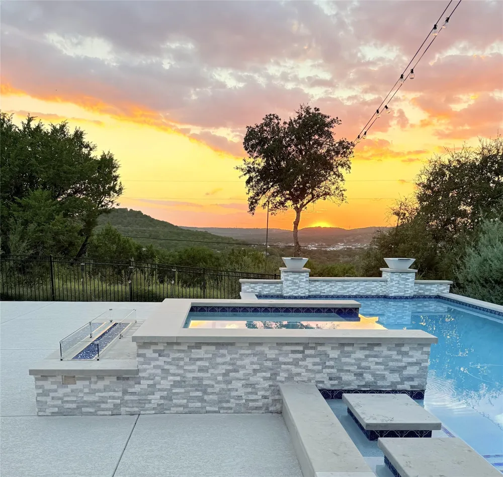 2709 Villa Capri Court Leander, TX 78641