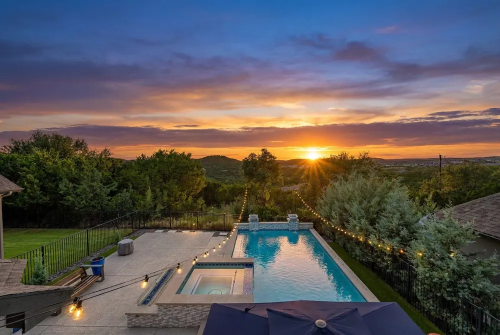 2709 Villa Capri Court Leander, TX 78641
