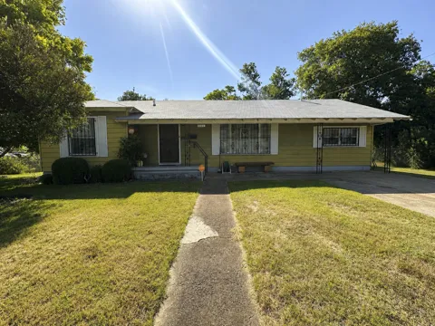 1109 Gray Drive