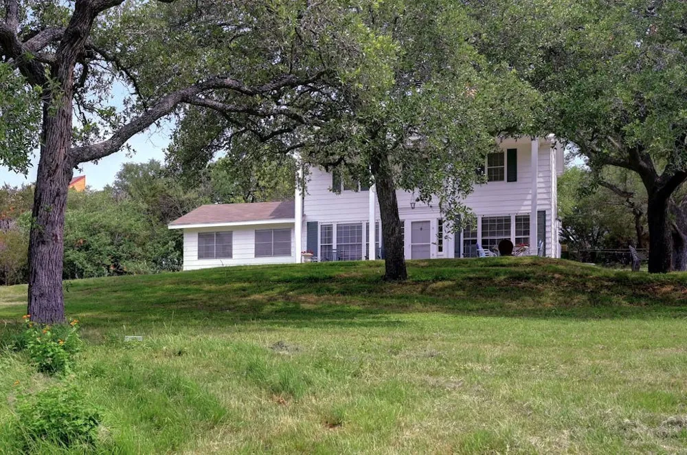 119 River Place Johnson City, TX 78636