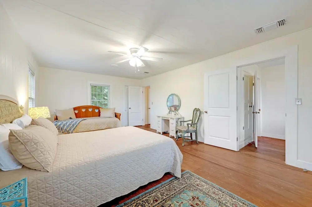 119 River Place Johnson City, TX 78636