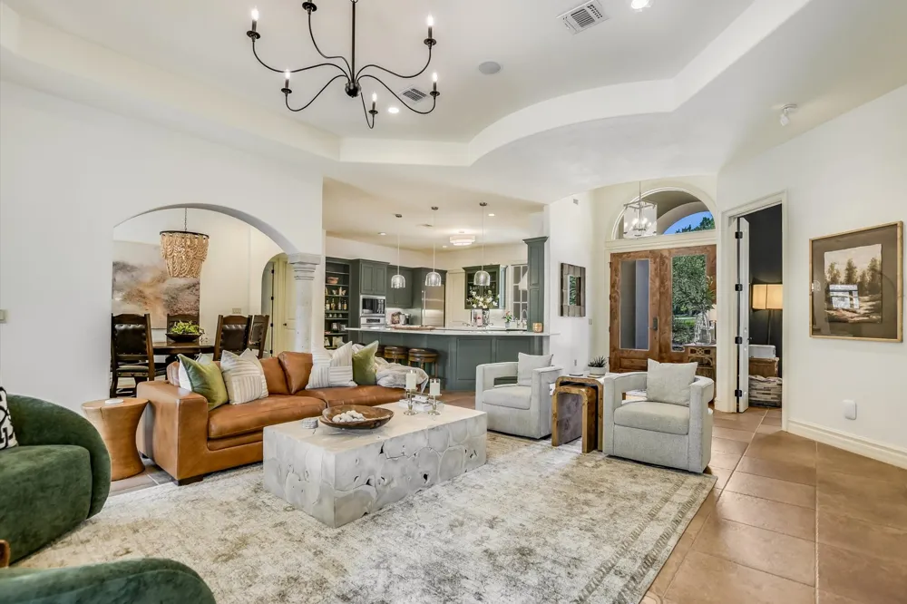 817 Woodcreek Ranch Road Wimberley, TX 78676