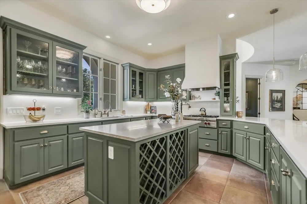 817 Woodcreek Ranch Road Wimberley, TX 78676