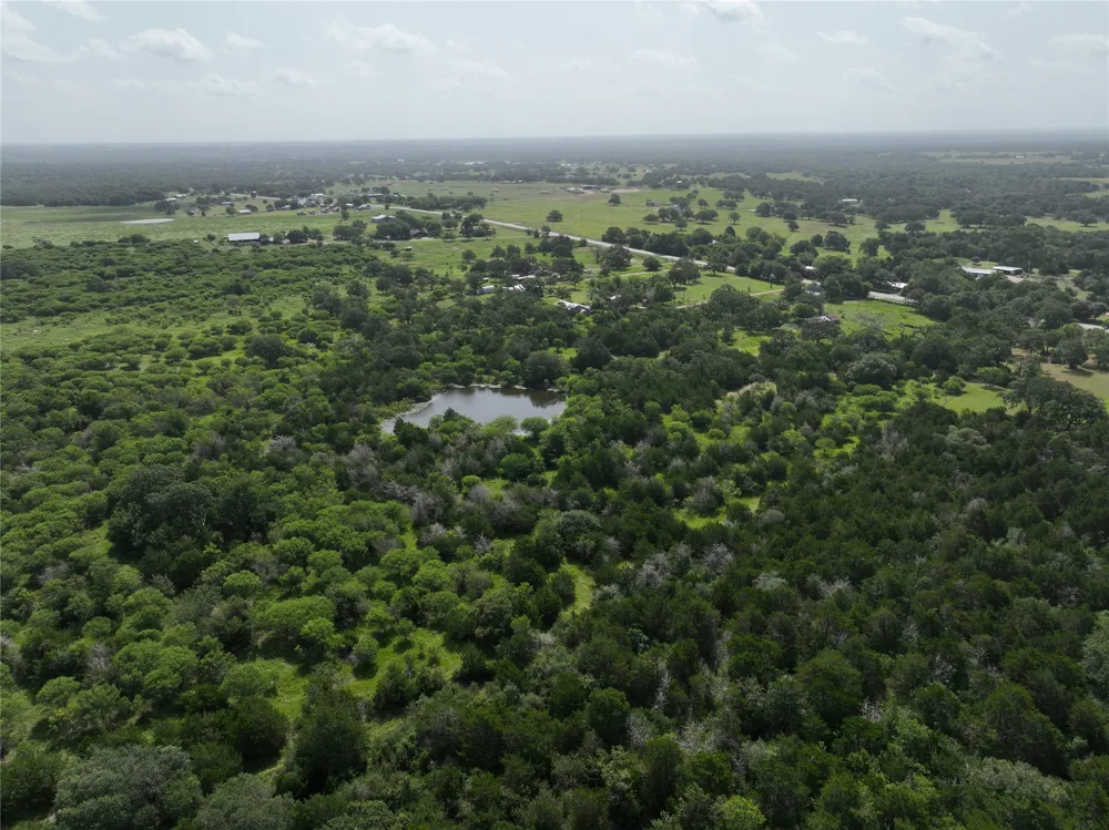 833 E State Highway 159 Fayetteville, TX 78940