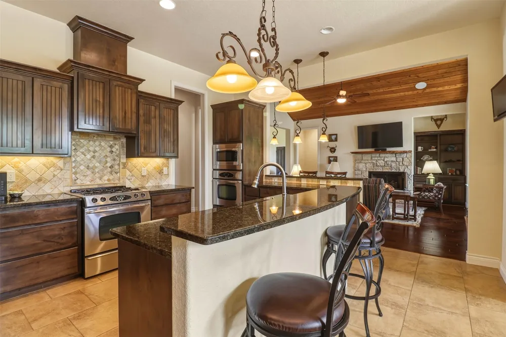 1200 Long Mountain Drive Burnet, TX 78611