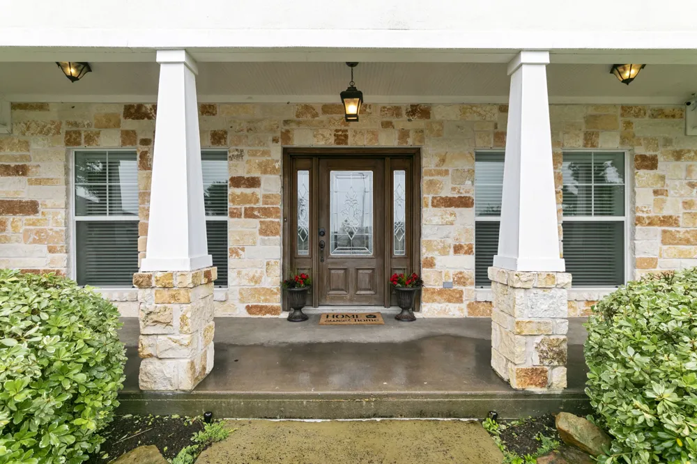 1903 Sarah Cove Taylor, TX 76574