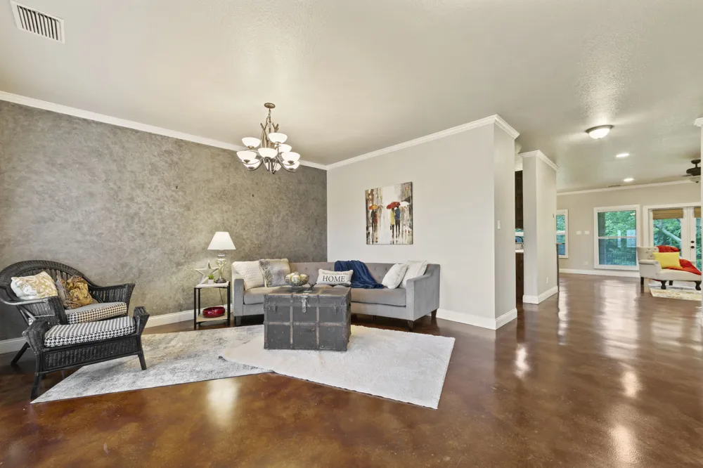 1903 Sarah Cove Taylor, TX 76574