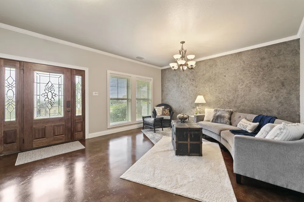 1903 Sarah Cove Taylor, TX 76574