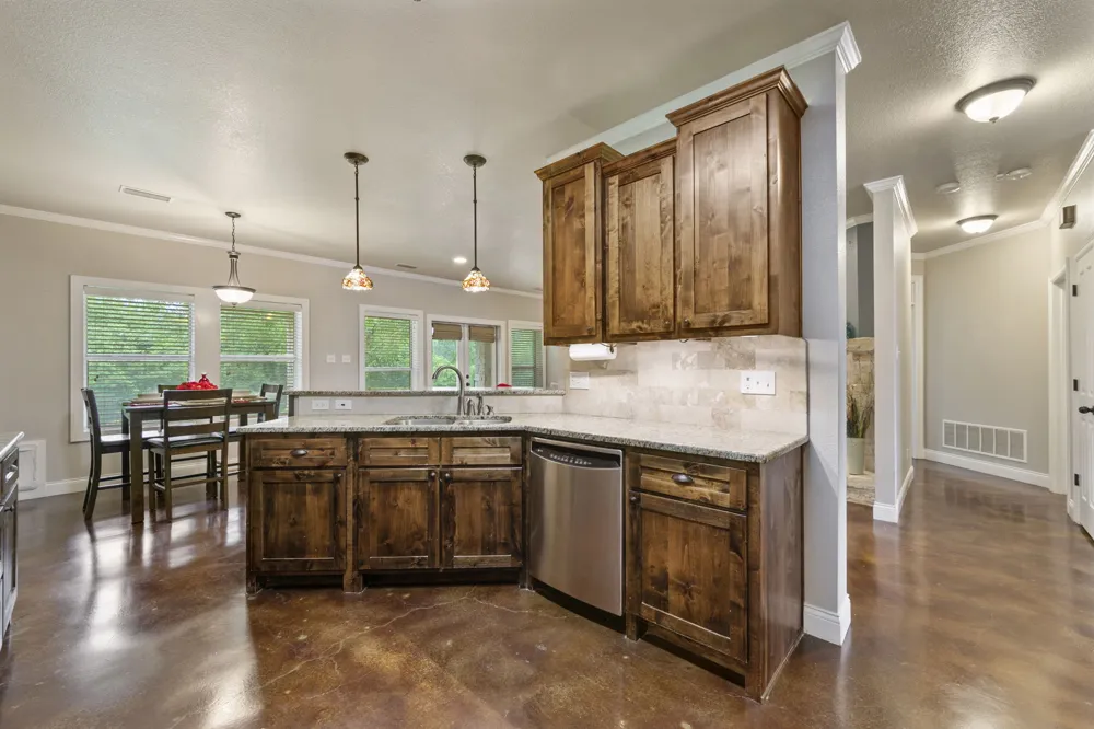 1903 Sarah Cove Taylor, TX 76574