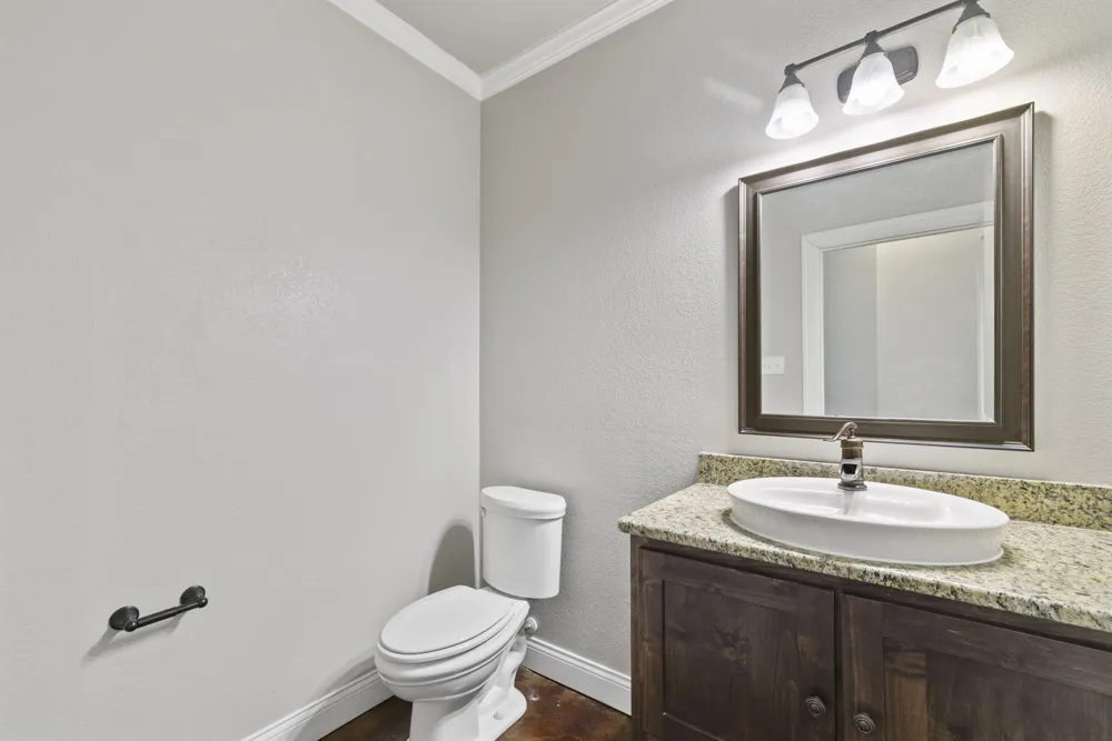1903 Sarah Cove Taylor, TX 76574