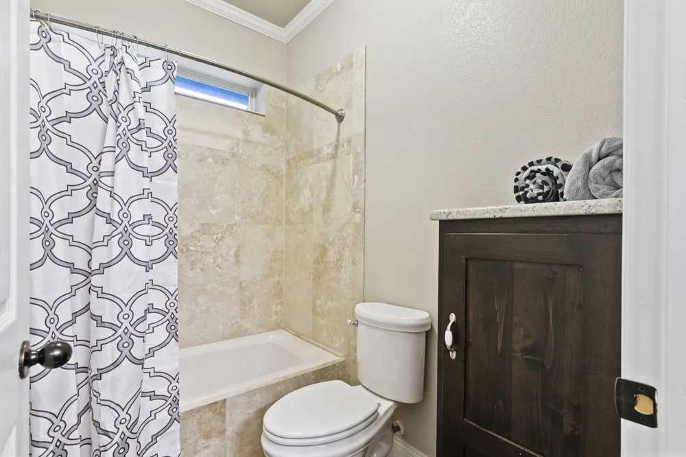 1903 Sarah Cove Taylor, TX 76574