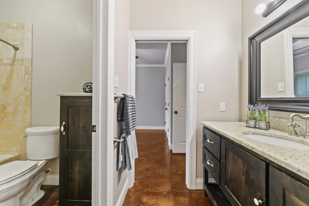 1903 Sarah Cove Taylor, TX 76574