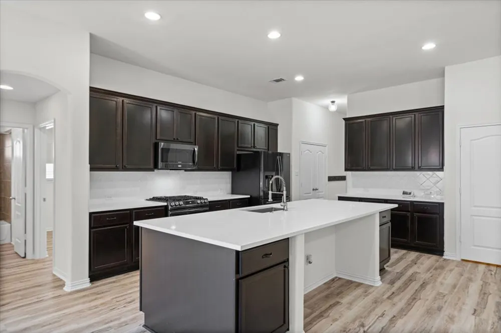 3217 Falconers Way Pflugerville, TX 78660