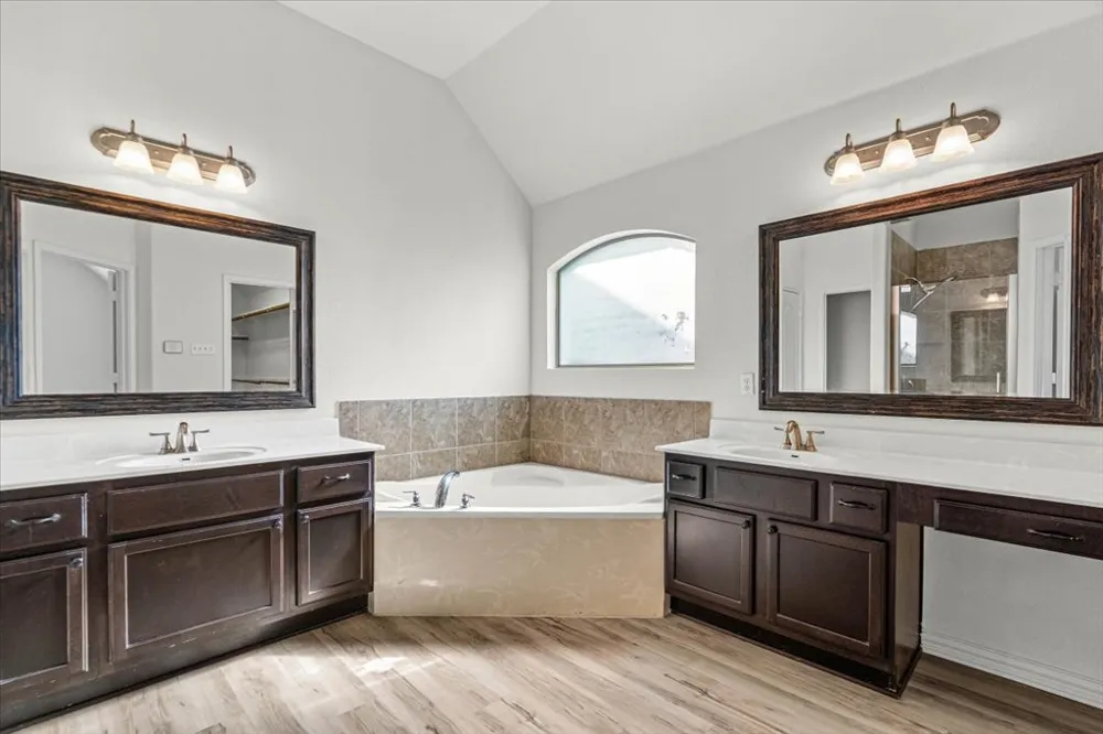 3217 Falconers Way Pflugerville, TX 78660