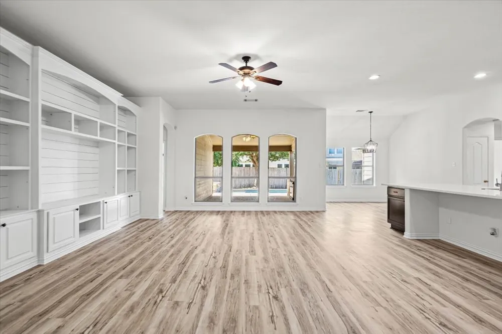 3217 Falconers Way Pflugerville, TX 78660