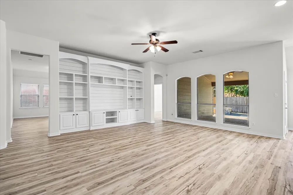3217 Falconers Way Pflugerville, TX 78660