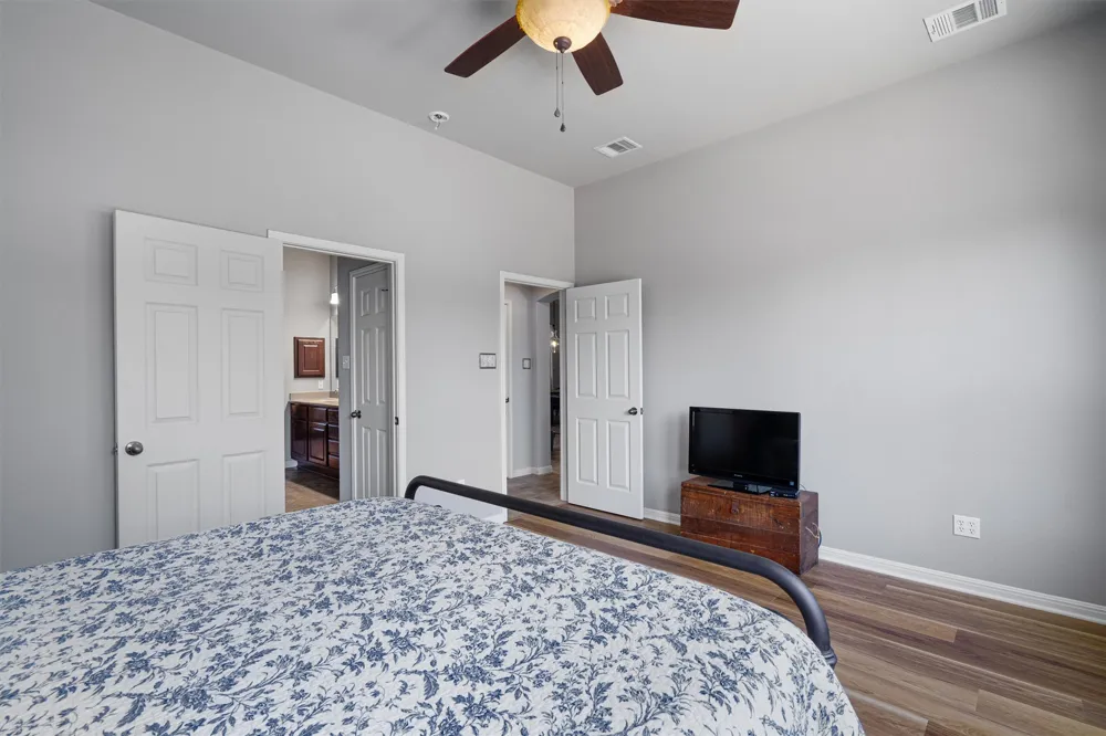 2610 Raindance Leander, TX 78641