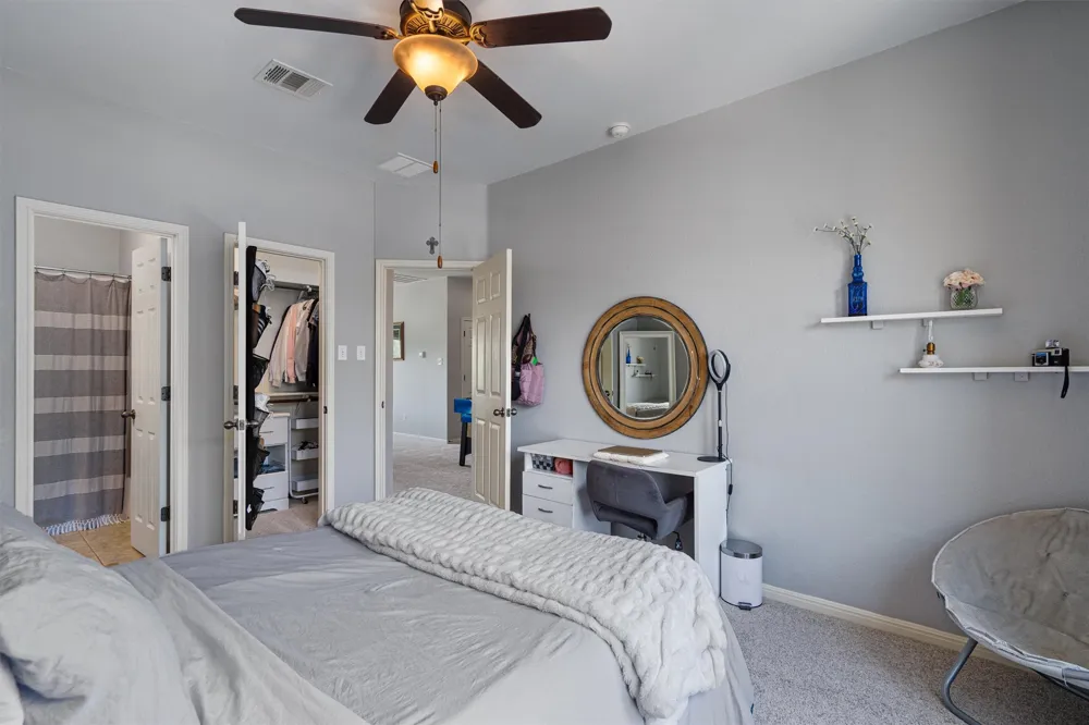 2610 Raindance Leander, TX 78641