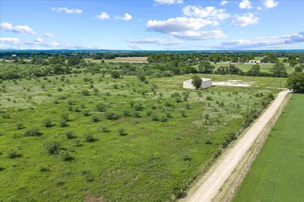399 Prune Road La Grange, TX 78945