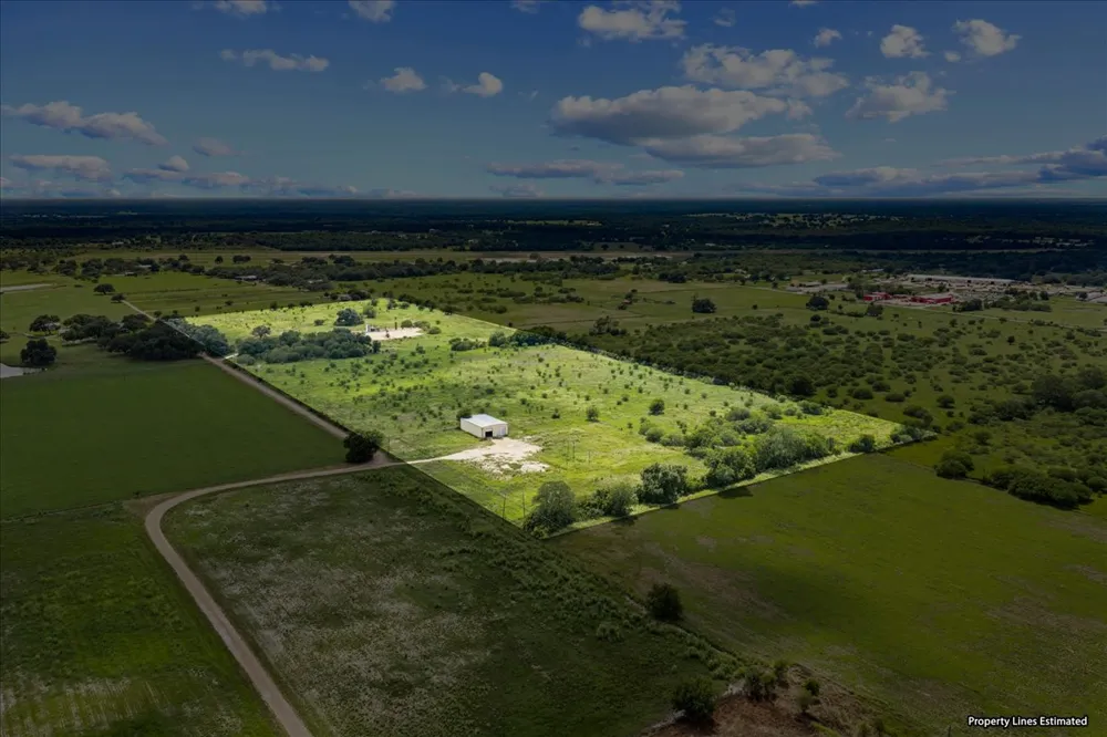 399 Prune Road La Grange, TX 78945
