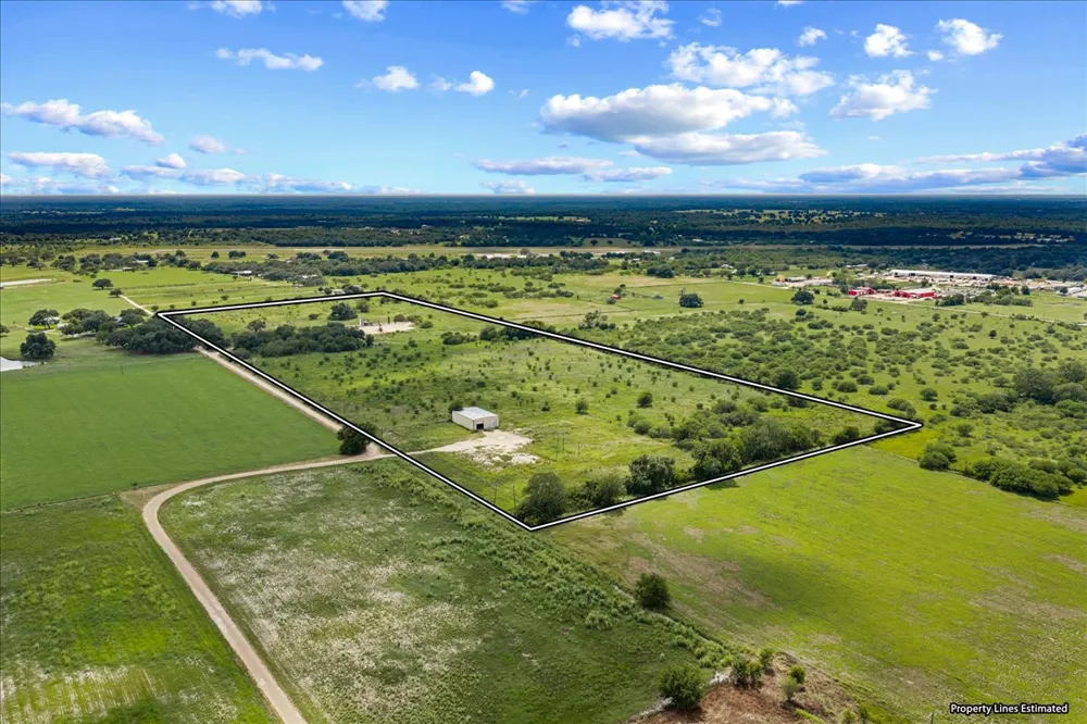 399 Prune Road La Grange, TX 78945
