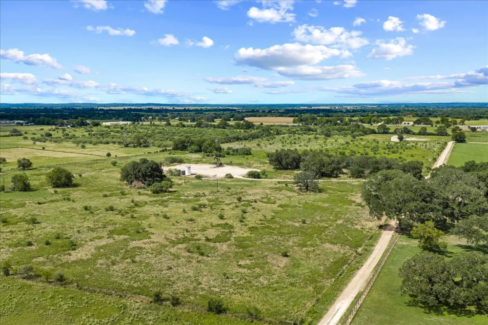 399 Prune Road La Grange, TX 78945