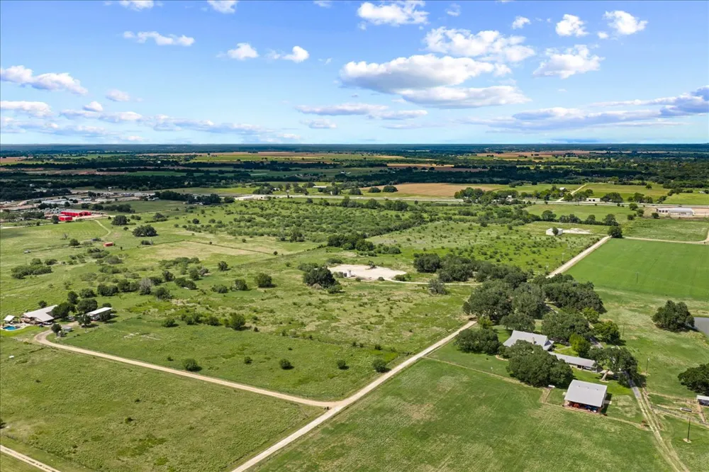 399 Prune Road La Grange, TX 78945