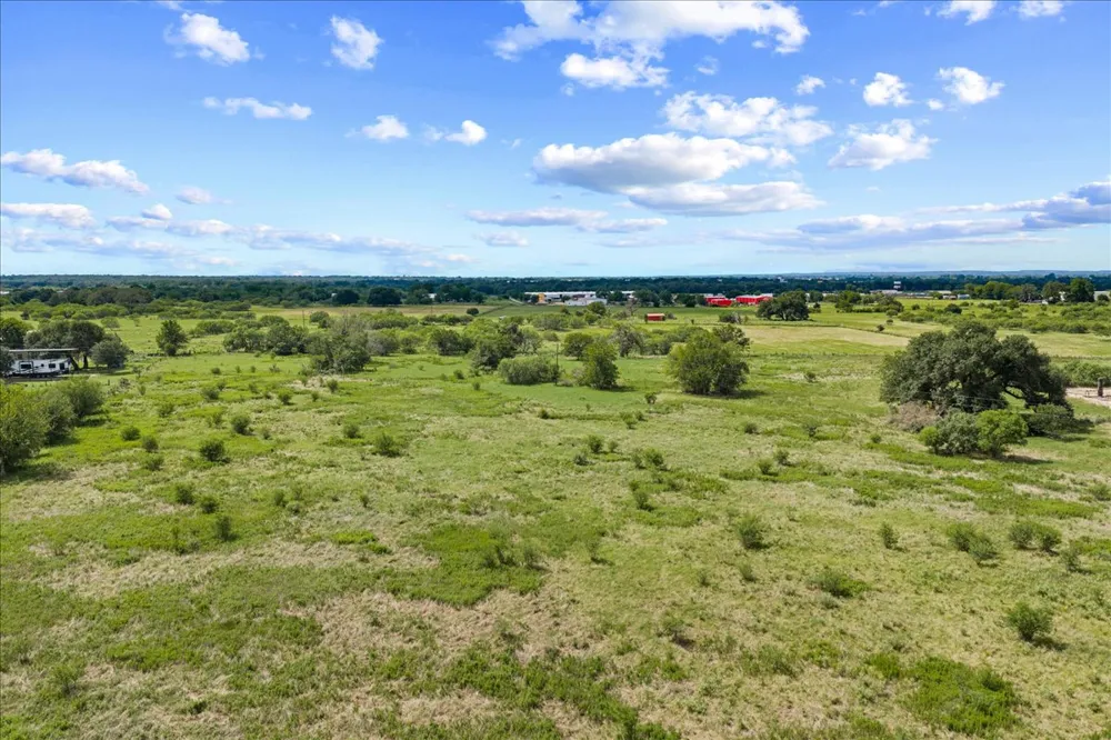 399 Prune Road La Grange, TX 78945