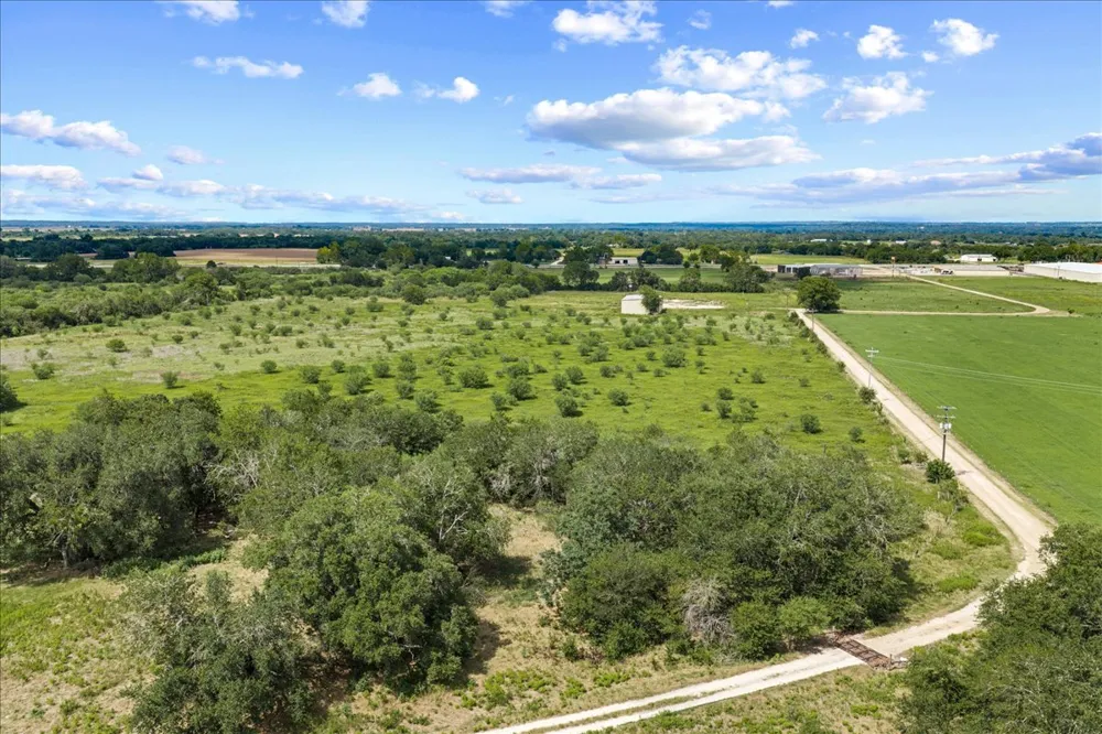 399 Prune Road La Grange, TX 78945