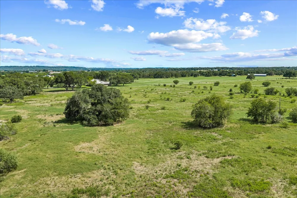 399 Prune Road La Grange, TX 78945