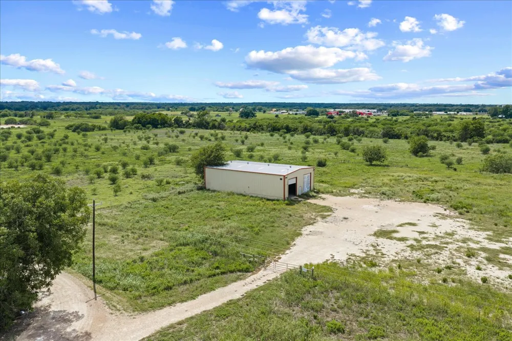 399 Prune Road La Grange, TX 78945