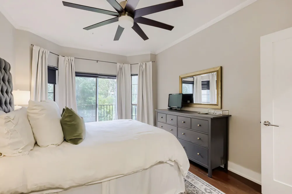 1741 Spyglass Drive #1-223 Austin, TX 78746