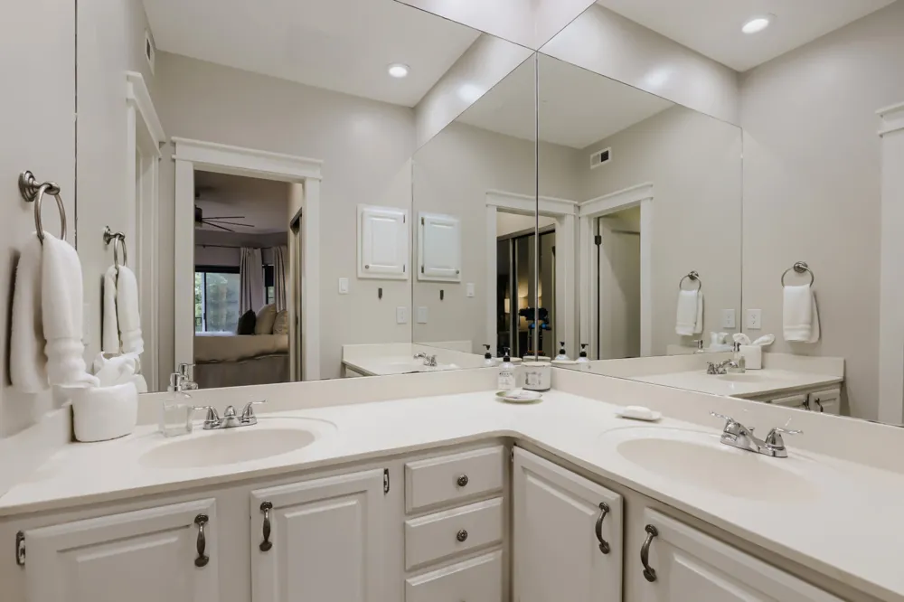 1741 Spyglass Drive #1-223 Austin, TX 78746