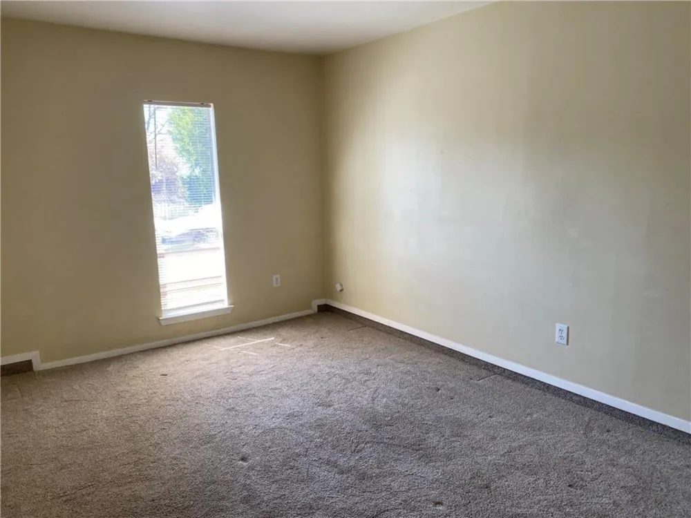 2231 Palmera Cove Austin, TX 78744