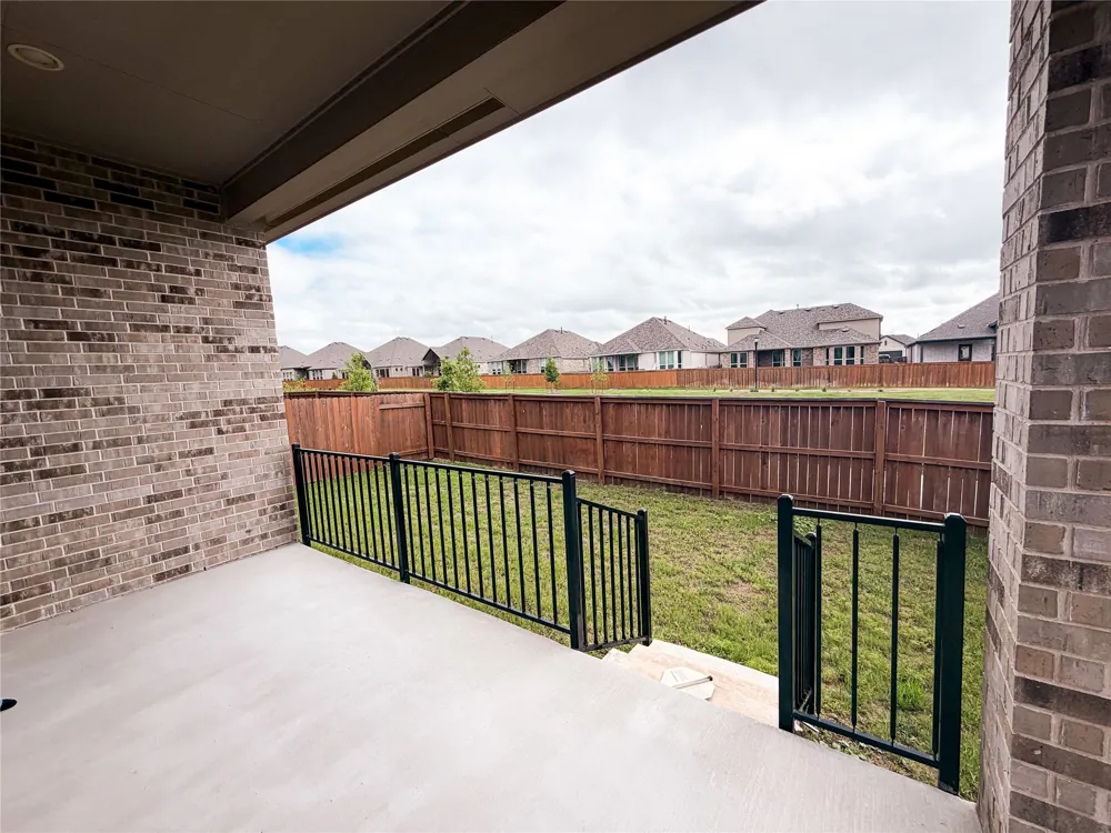 180 Reef Band Drive Kyle, TX 78640