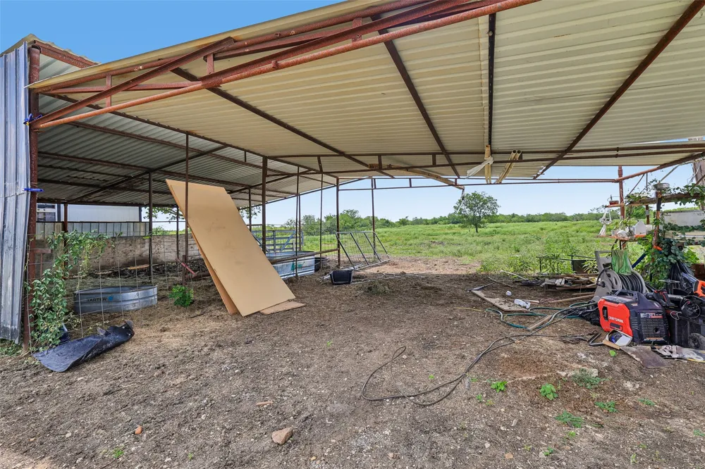 8004 Niederwald Strasse Kyle, TX 78640