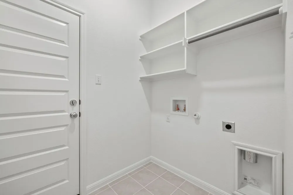 181 Hornet Street Elgin, TX 78621