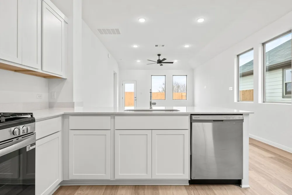 181 Hornet Street Elgin, TX 78621