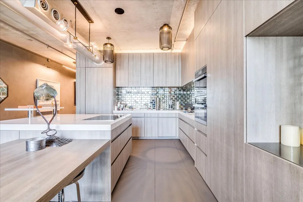 800 W 5th Street #1105 Austin, TX 78703